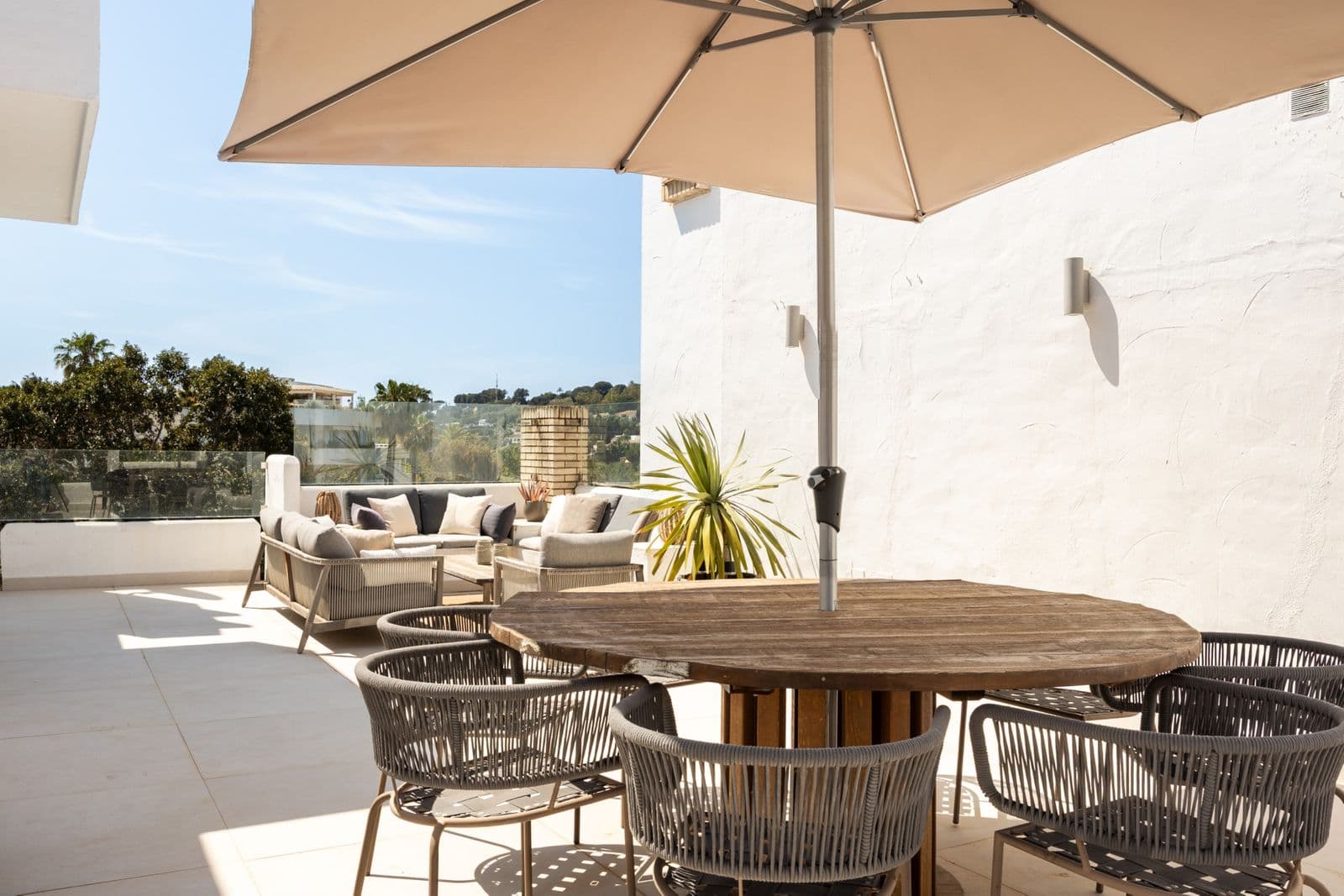 Middle Floor Apartment in Nueva Andalucía, Nueva Andalucía