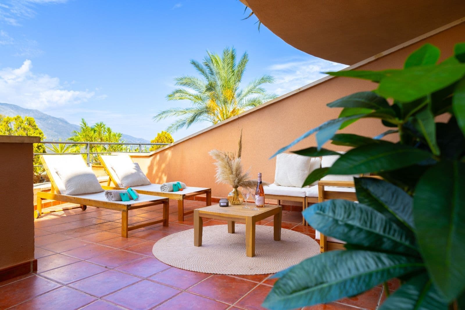 Middle Floor Apartment in Nueva Andalucía, Nueva Andalucía
