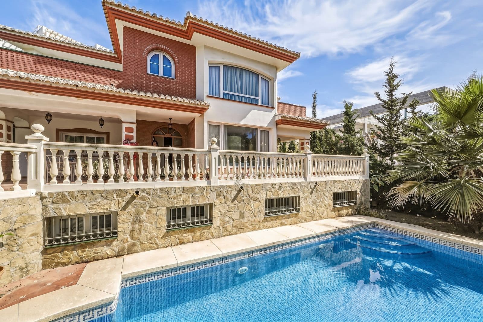 Detached Villa in Benalmadena, Benalmádena
