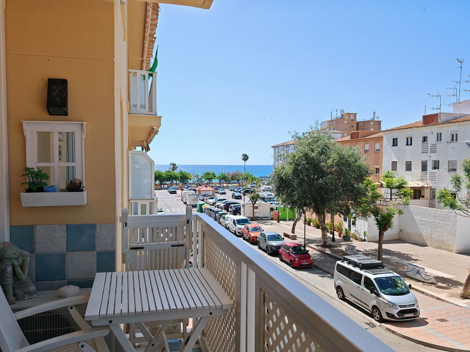 Middle Floor Apartment in Manilva, Manilva