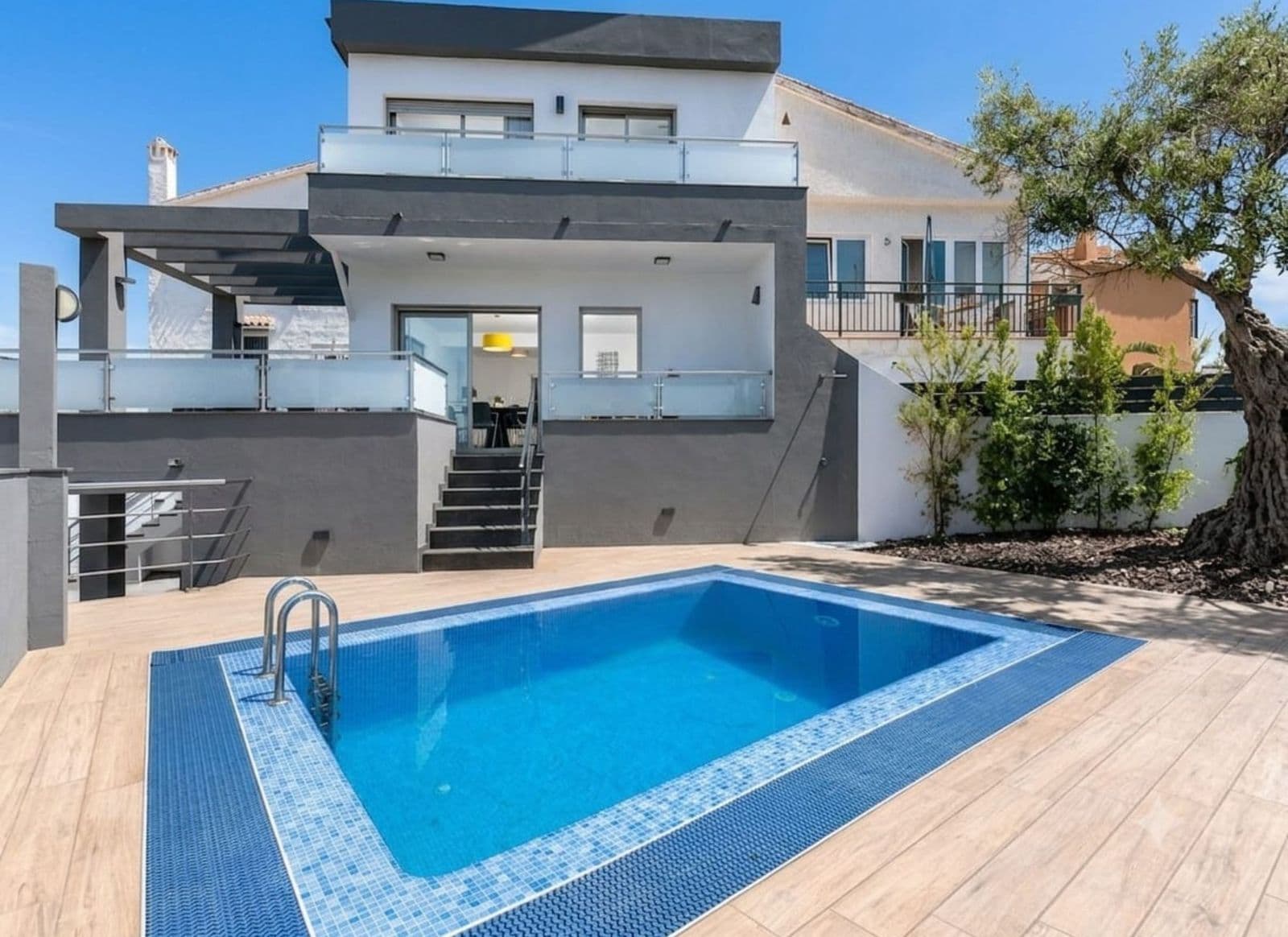 Semi-Detached House in El Faro, Mijas
