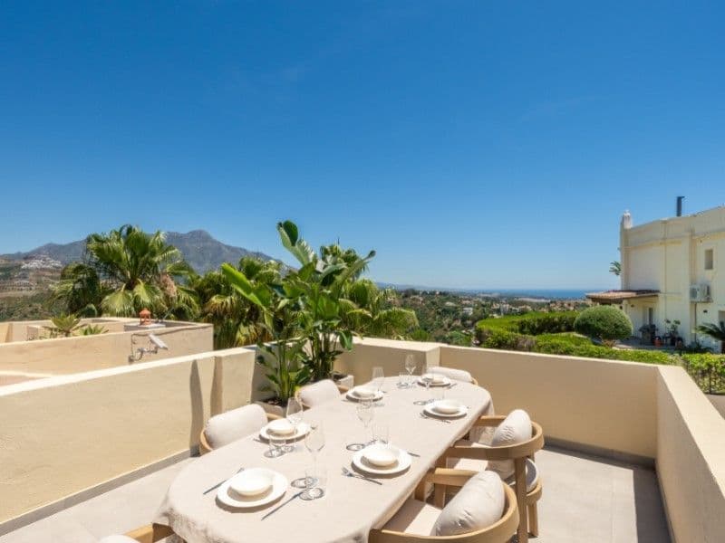Duplex in La Quinta, Benahavís