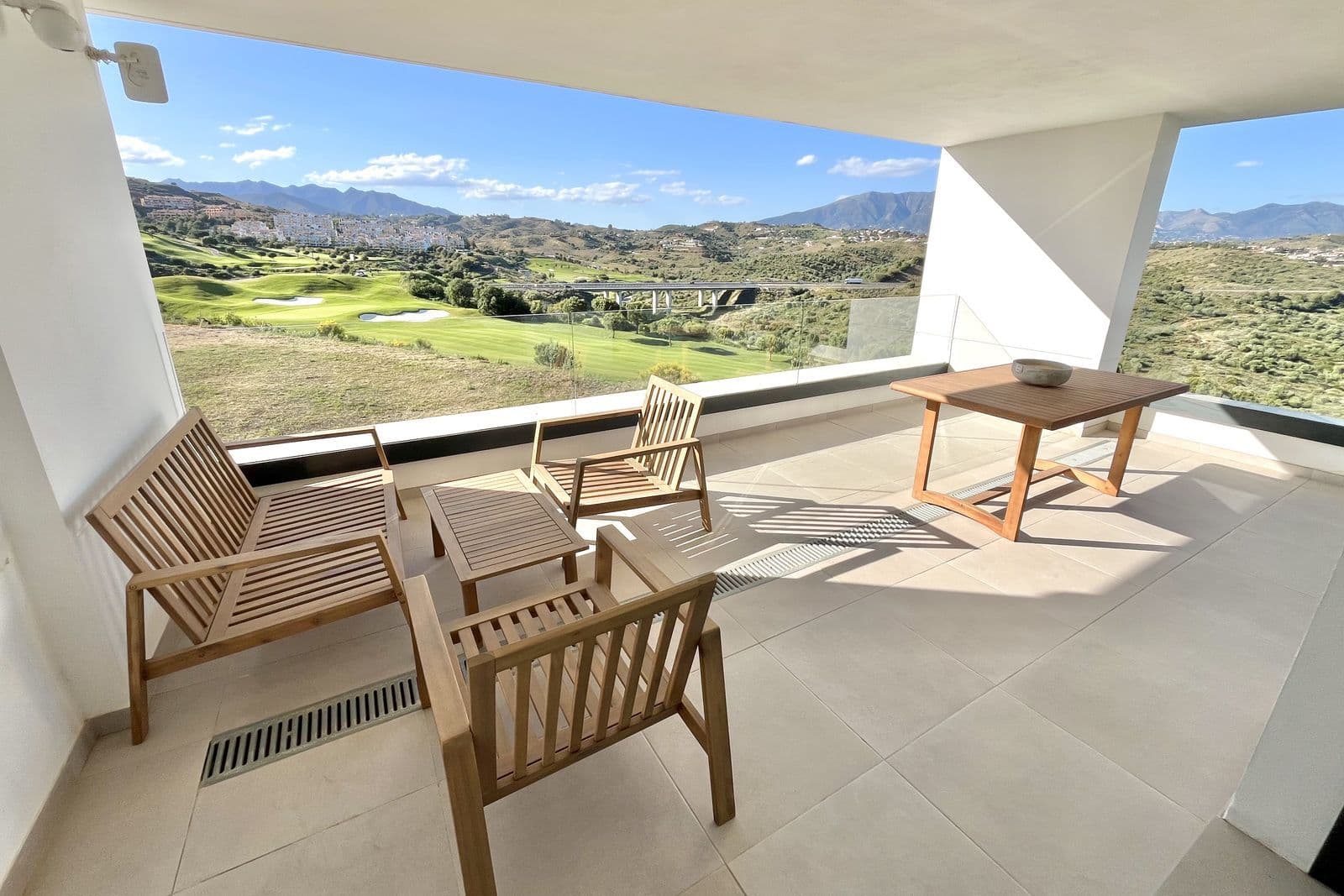 Middle Floor Apartment in La Cala de Mijas, Mijas