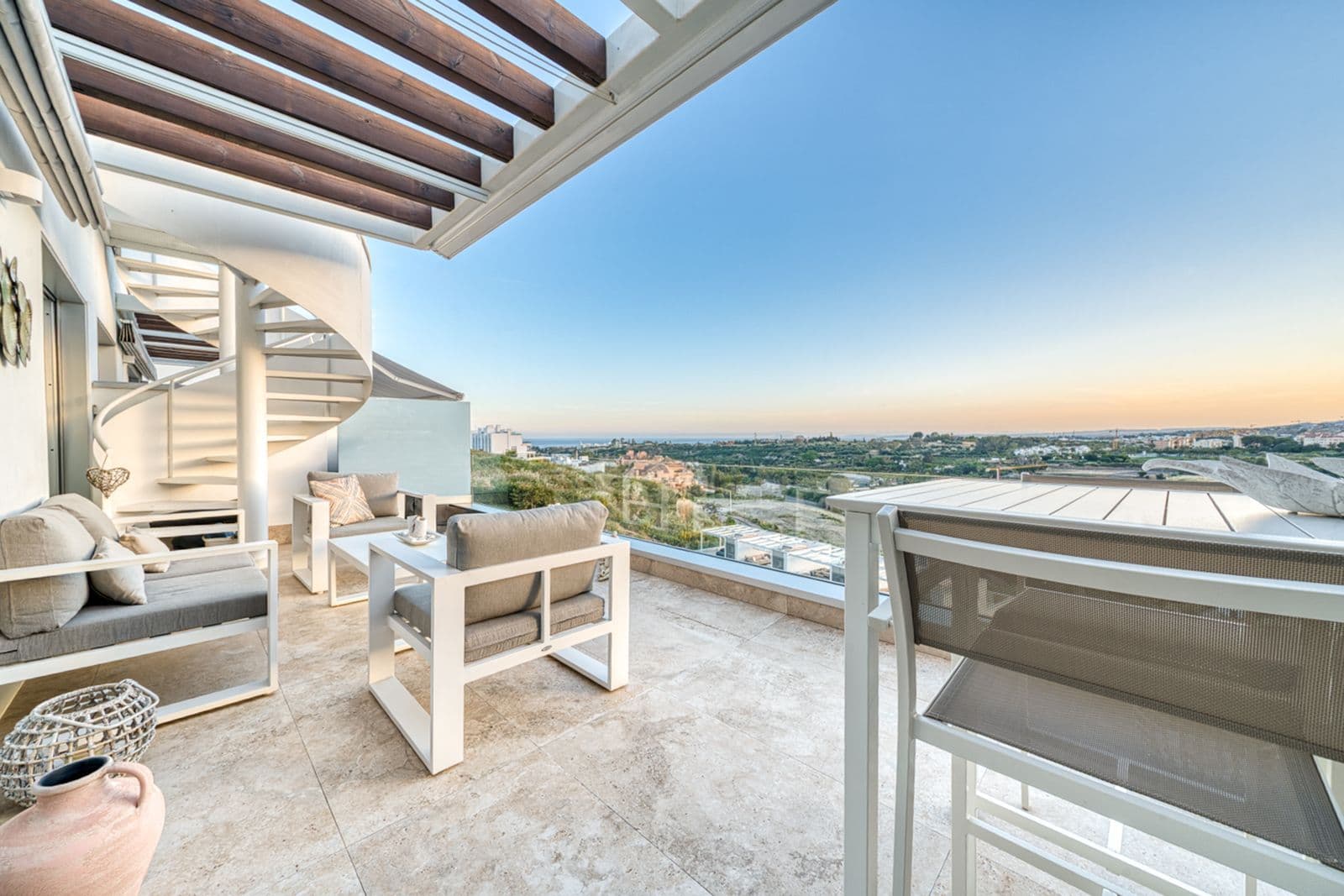 Penthouse in Estepona, Estepona