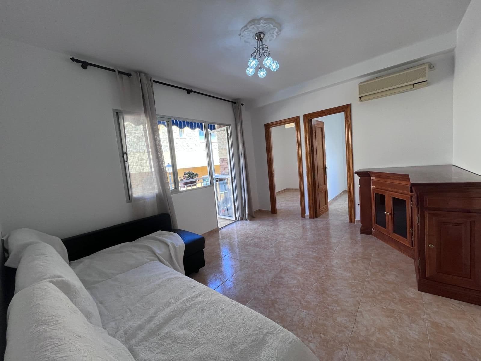 Middle Floor Apartment in Fuengirola, Fuengirola