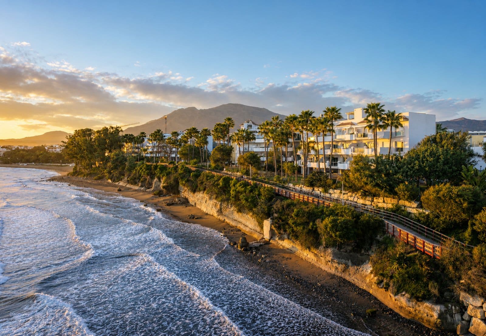 Penthouse Duplex in Estepona, Estepona