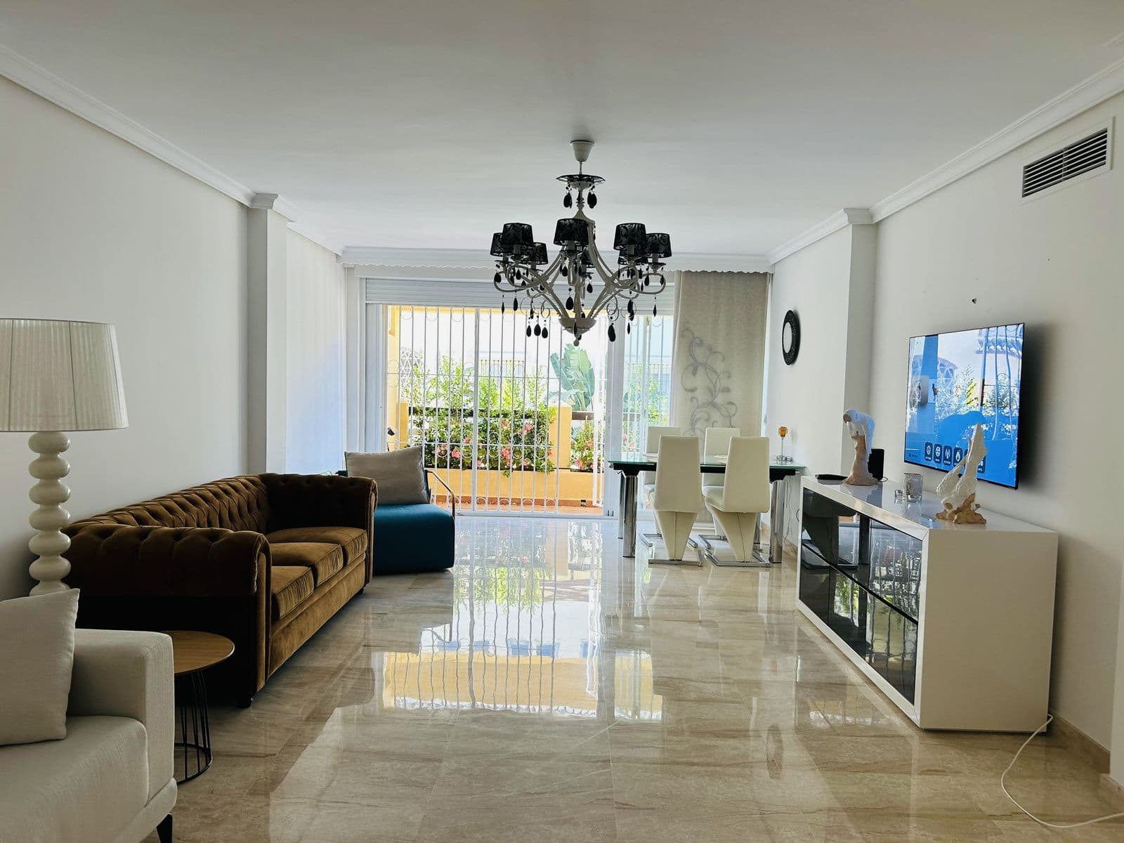 Ground Floor Apartment in Elviria, Marbella East