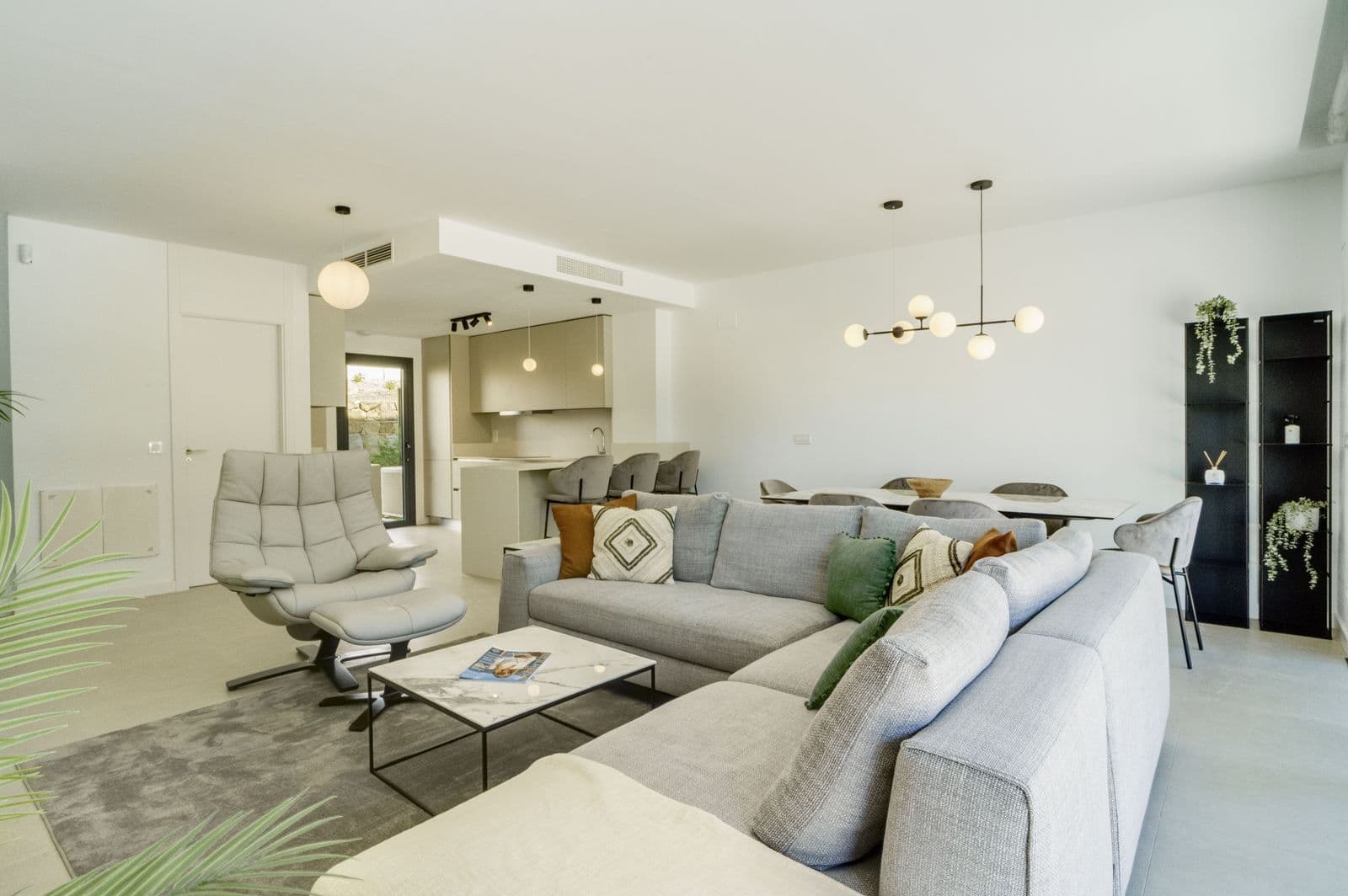 Semi-Detached House in Estepona, Estepona