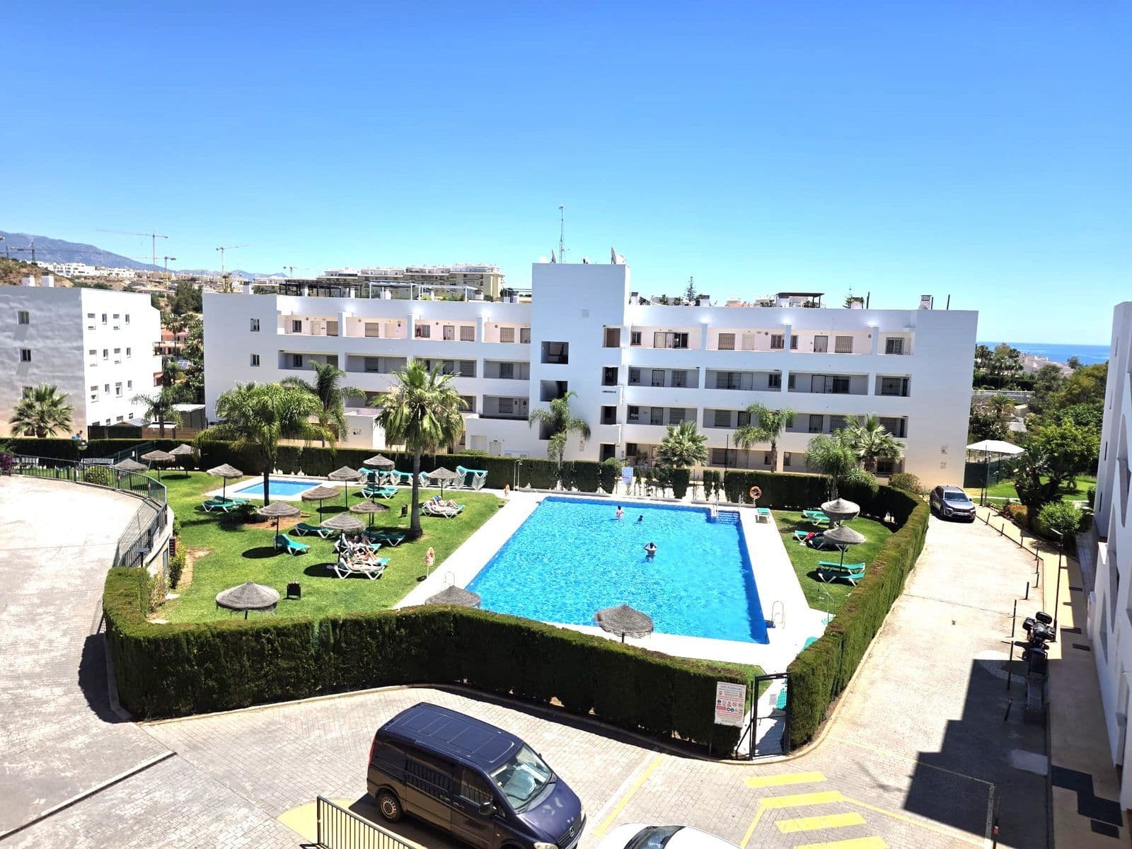 Middle Floor Apartment in Miraflores, Mijas