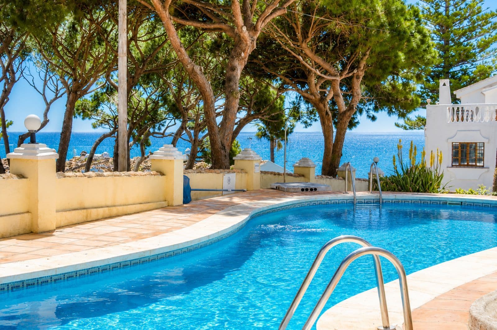 Townhouse in Calahonda, Mijas