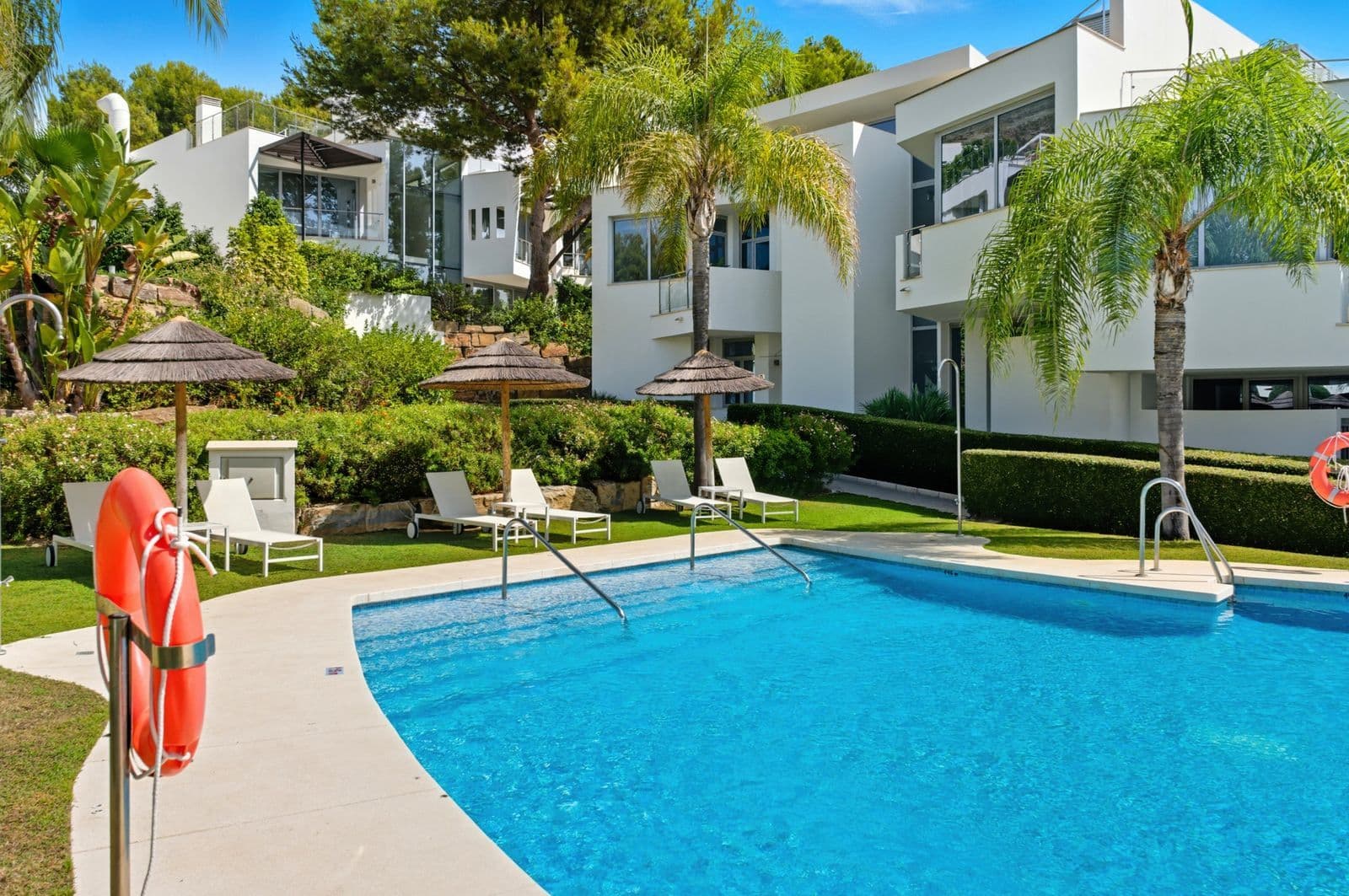 Semi-Detached House in Sierra Blanca, Marbella