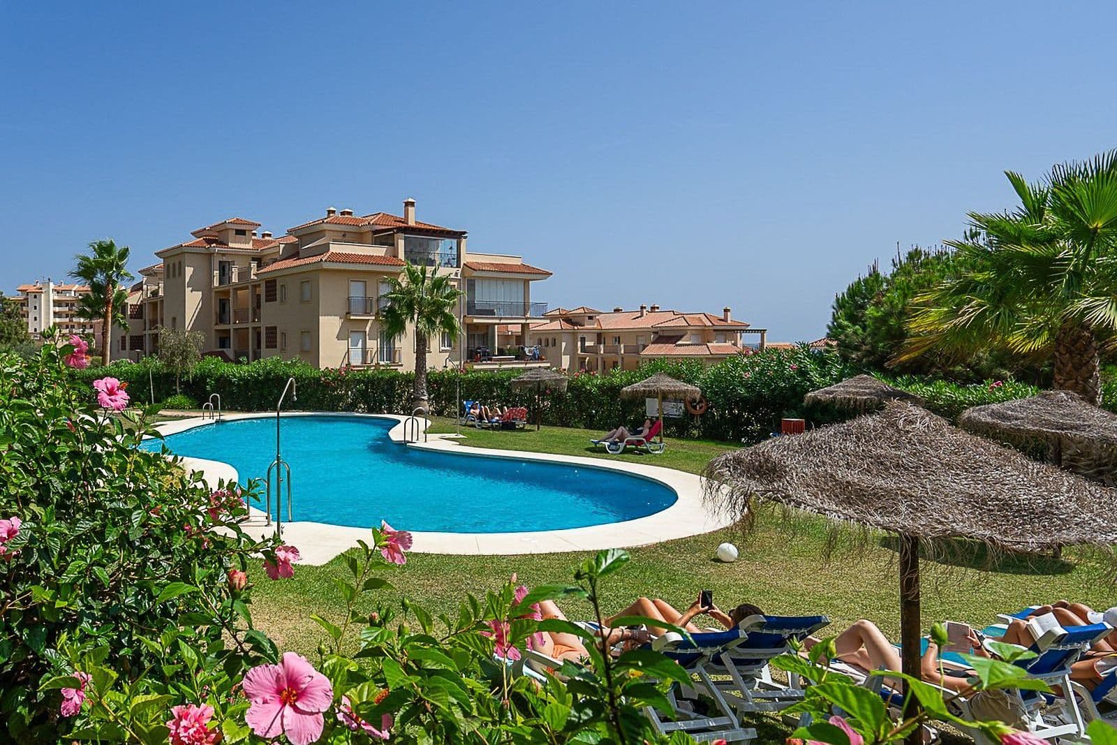 Middle Floor Apartment in El Chaparral, Mijas
