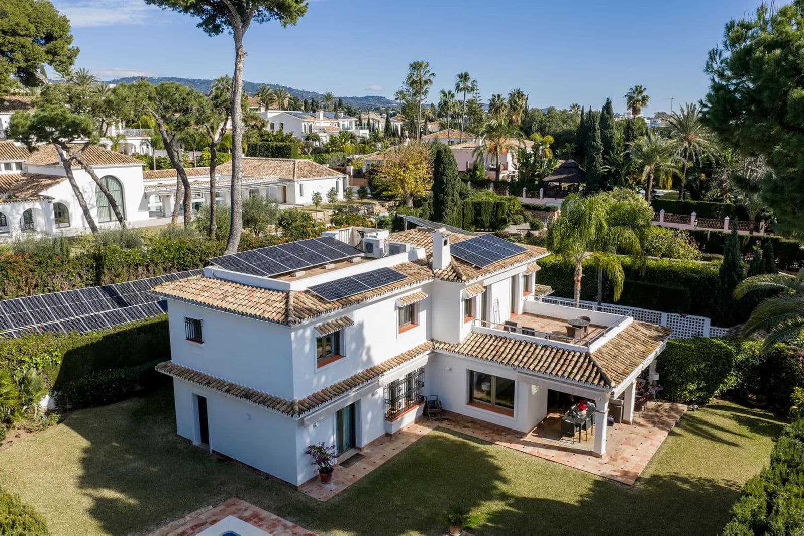 Detached Villa in Los Monteros, Marbella East