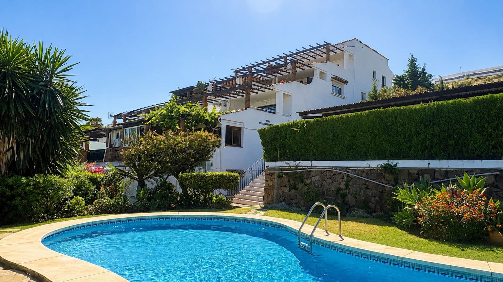 Middle Floor Apartment in Estepona, Estepona