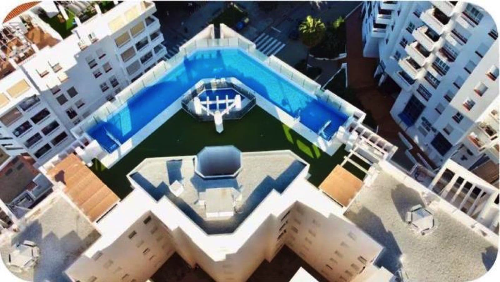 Middle Floor Apartment in Nueva Andalucía, Nueva Andalucía