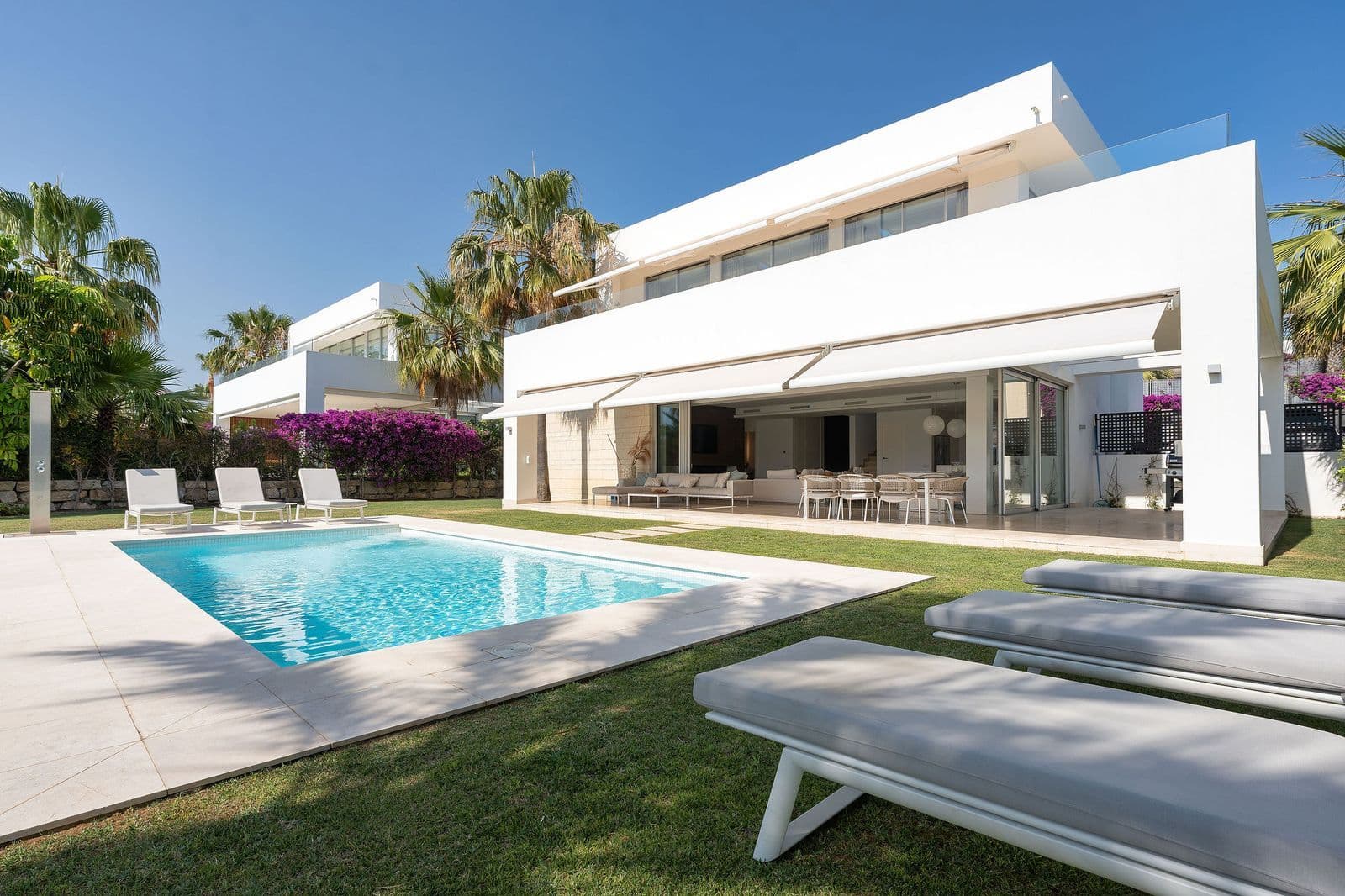 Detached Villa in Río Real, Marbella East
