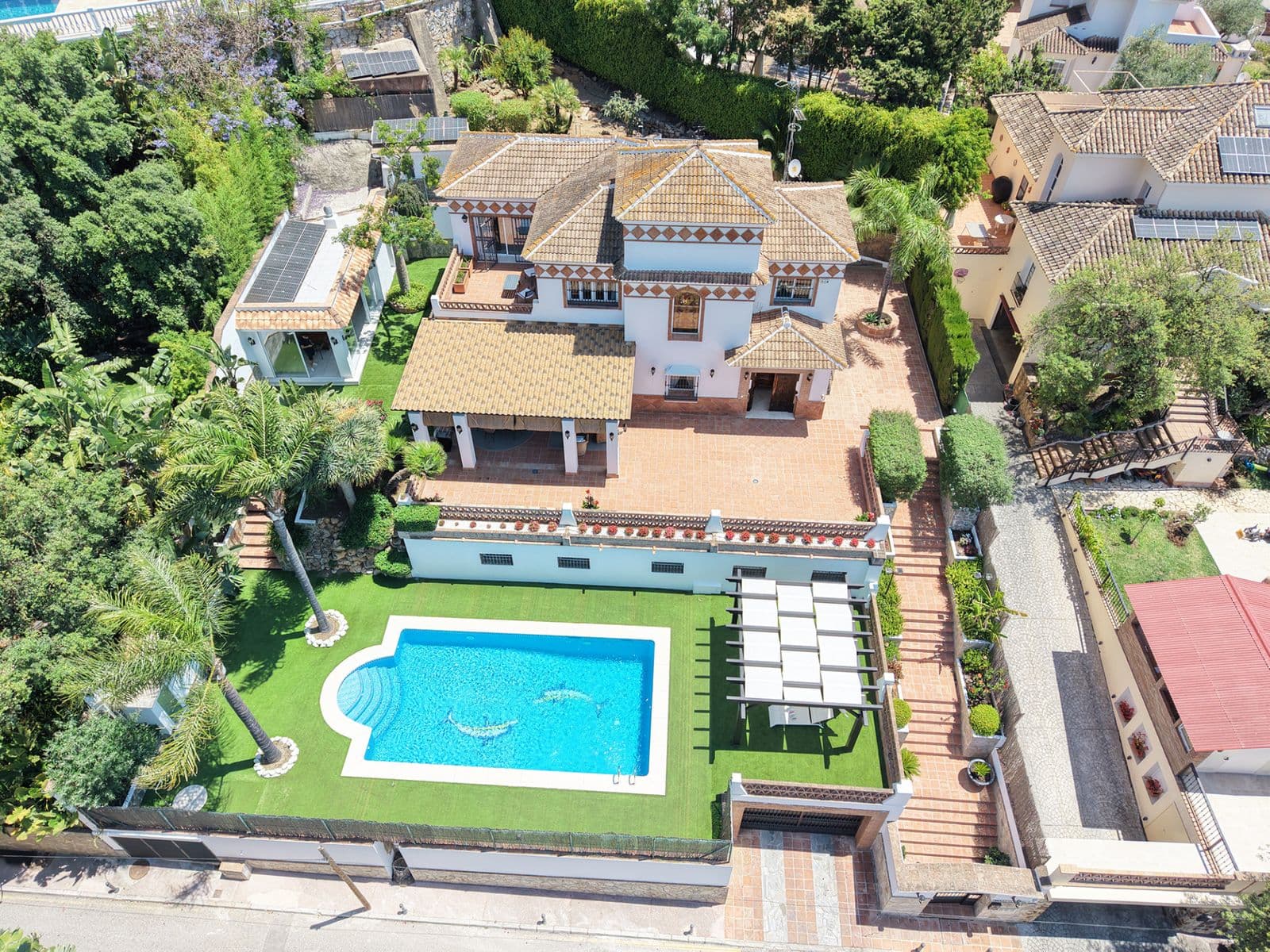 Detached Villa in Elviria, Marbella East