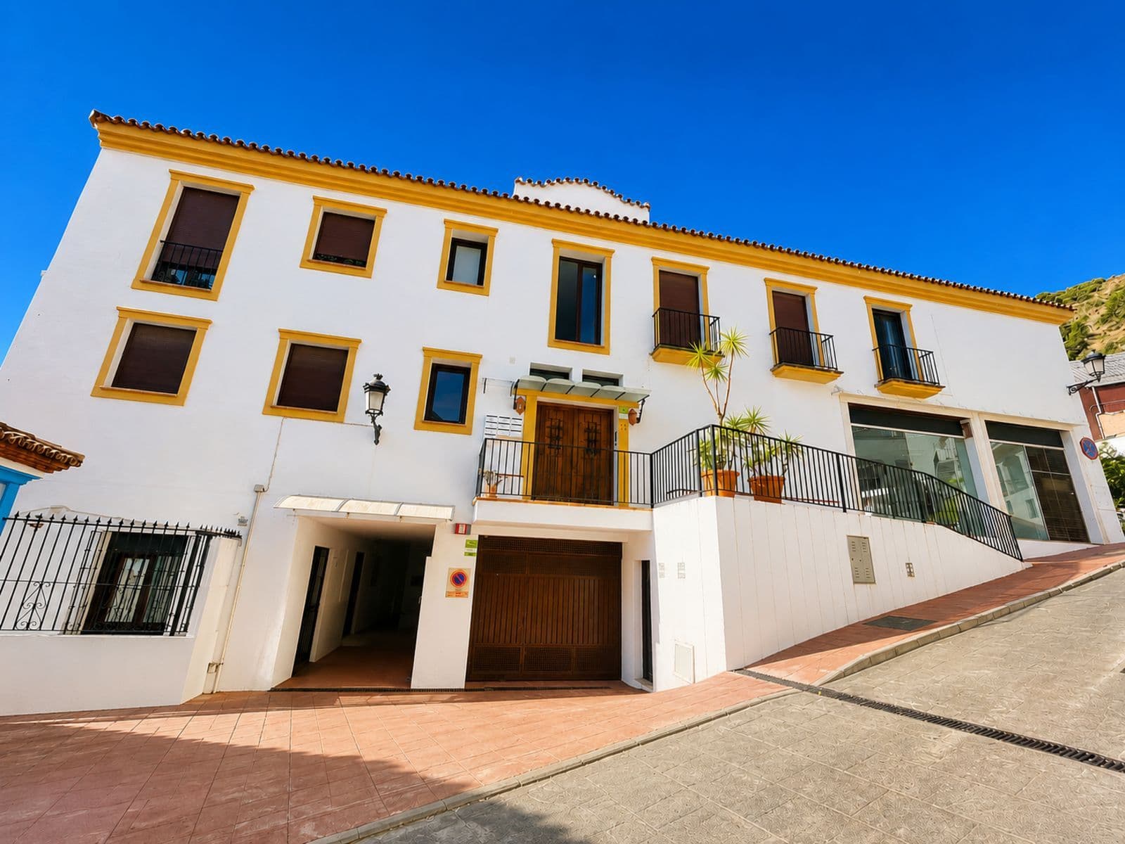 Top Floor Apartment in Benahavís, Benahavís