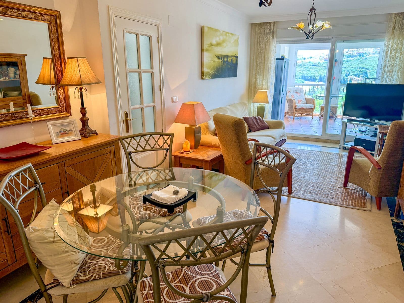Middle Floor Apartment in Manilva, Manilva