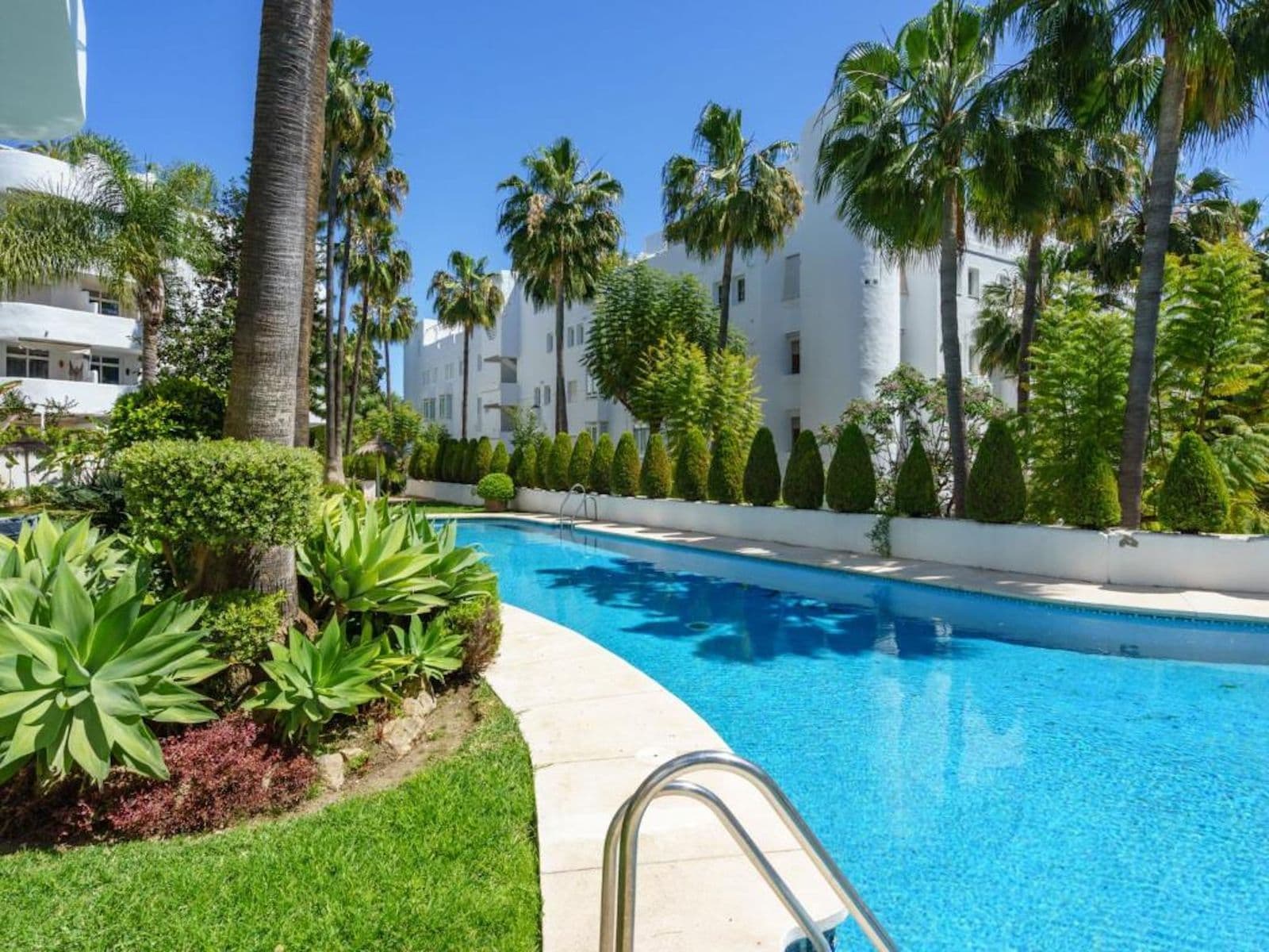 Ground Floor Apartment in The Golden Mile, Marbella