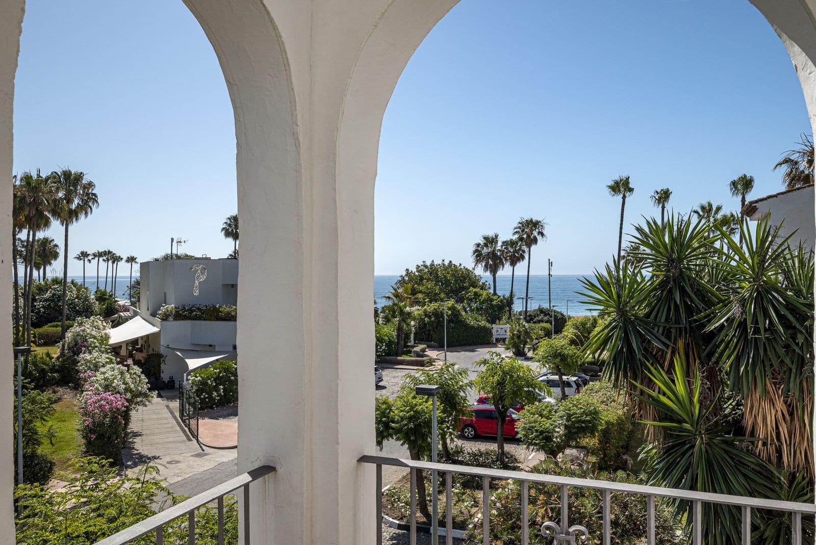Top Floor Apartment in Costalita, Estepona