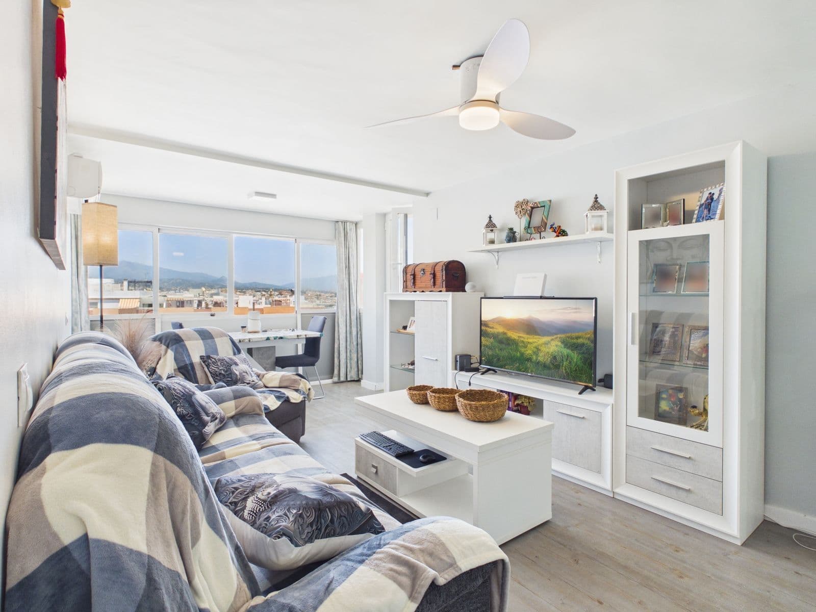 Top Floor Apartment in Estepona, Estepona