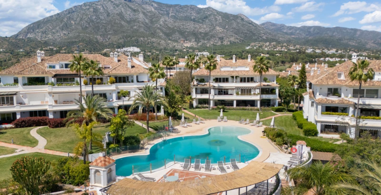 Middle Floor Apartment in The Golden Mile, Marbella