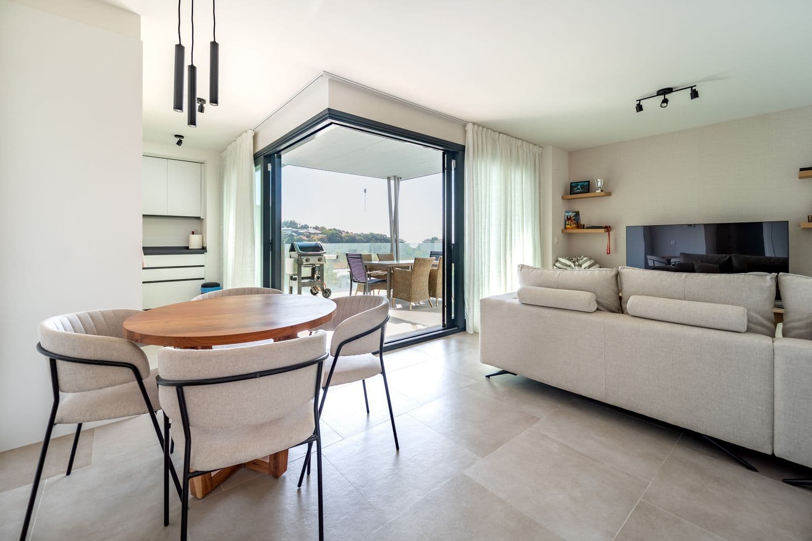 Middle Floor Apartment in Los Pacos, Fuengirola