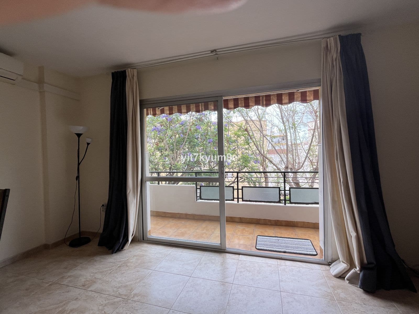 Middle Floor Apartment in Fuengirola, Fuengirola