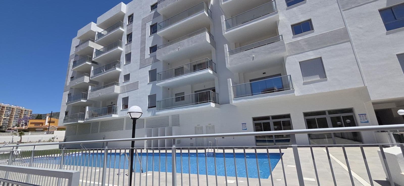 Middle Floor Apartment in Benalmadena, Benalmádena