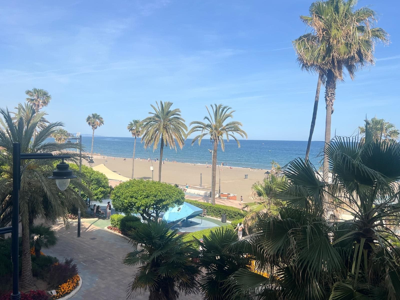 Middle Floor Apartment in Estepona, Estepona