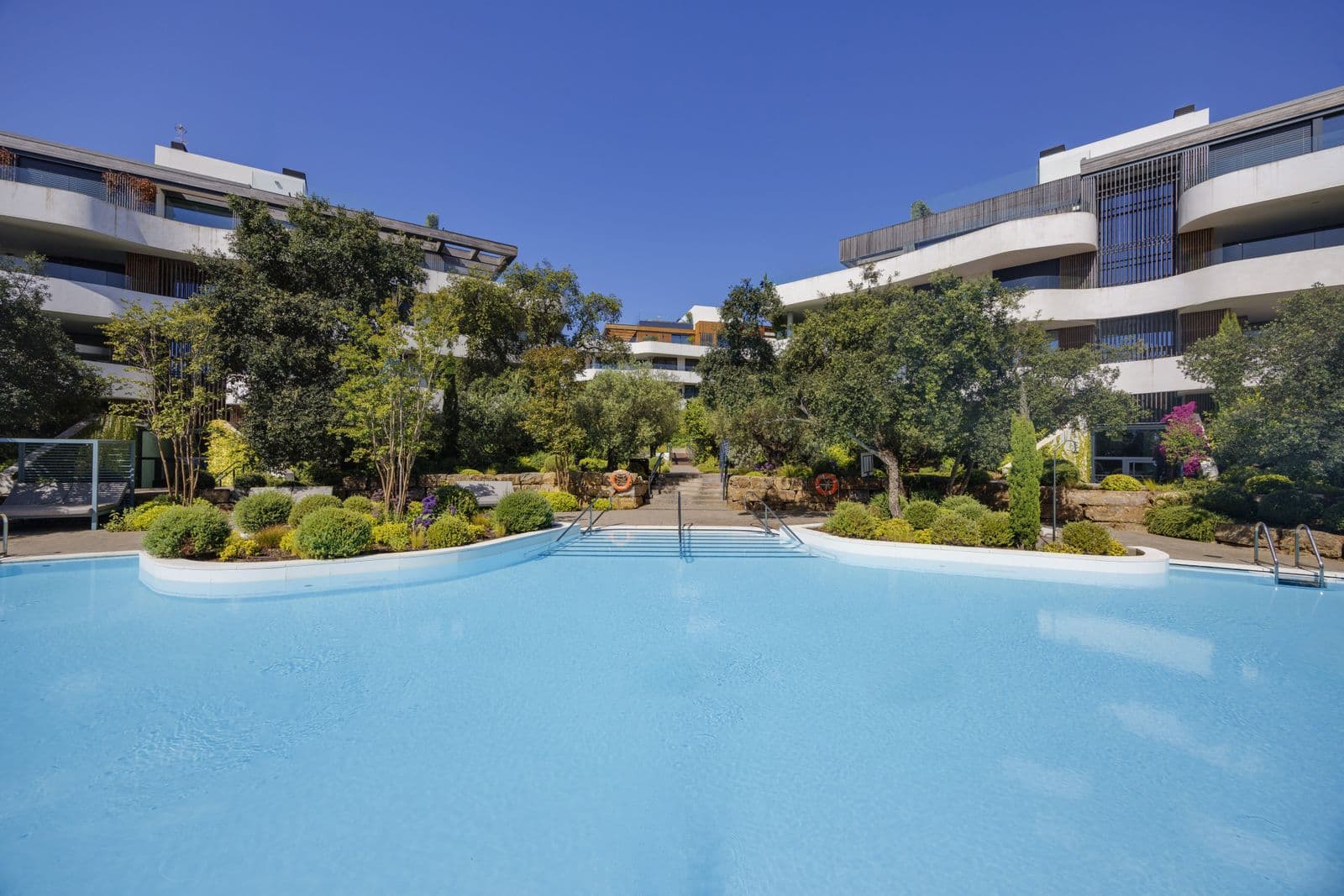 Middle Floor Apartment in Sotogrande, Sotogrande