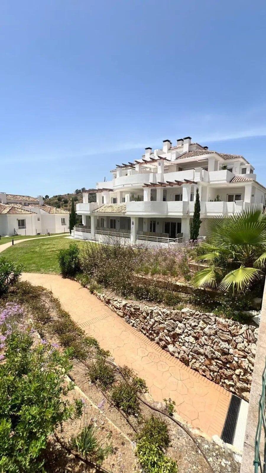 Ground Floor Apartment in Nueva Andalucía, Nueva Andalucía