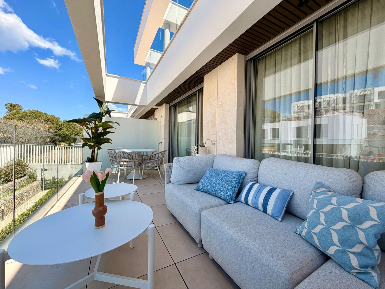 Middle Floor Apartment in Elviria, Marbella East