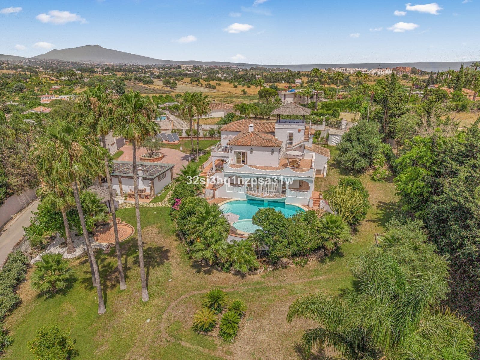 Detached Villa in Estepona, Estepona