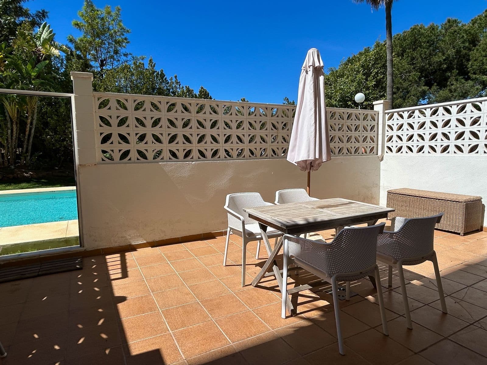 Ground Floor Apartment in El Rosario, Marbella East
