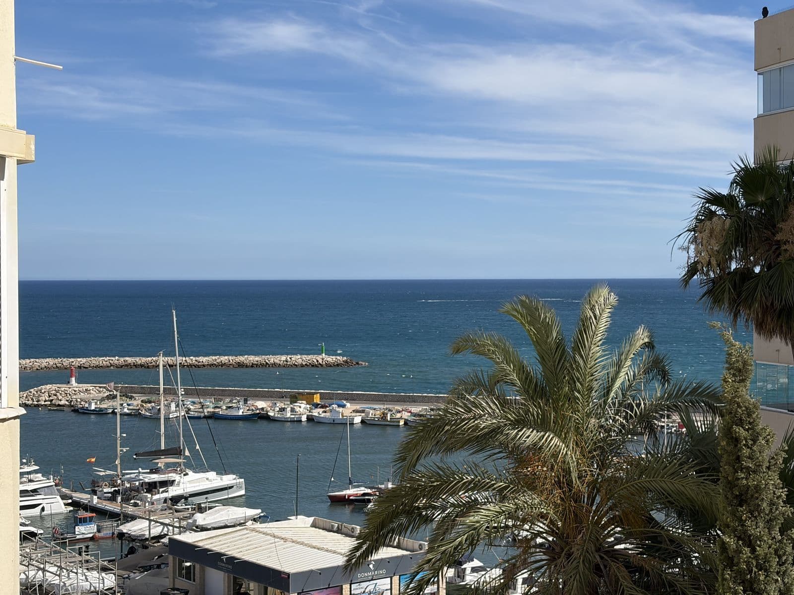 Middle Floor Apartment in Estepona, Estepona