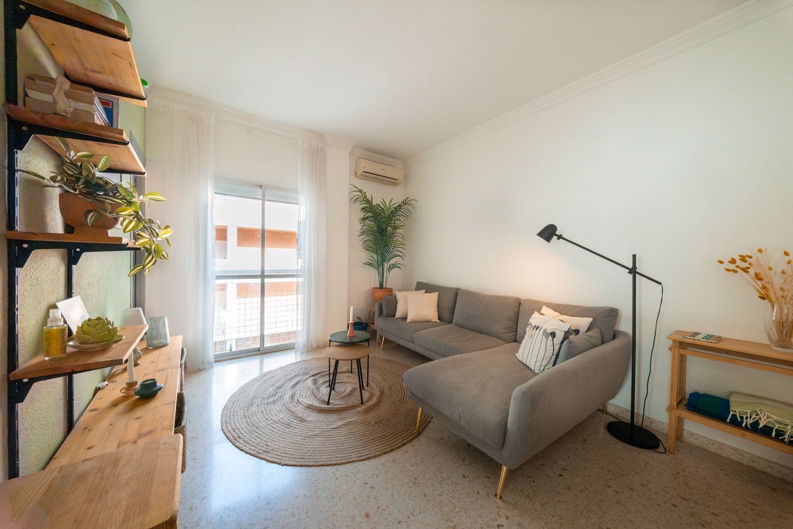 Middle Floor Apartment in Málaga, Málaga