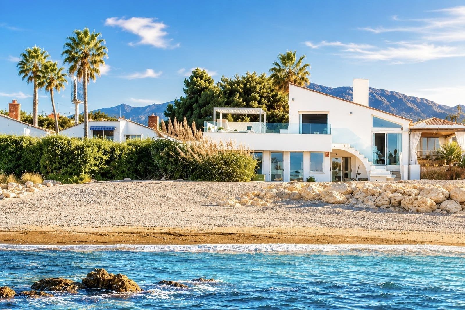 Semi-Detached House in Estepona, Estepona