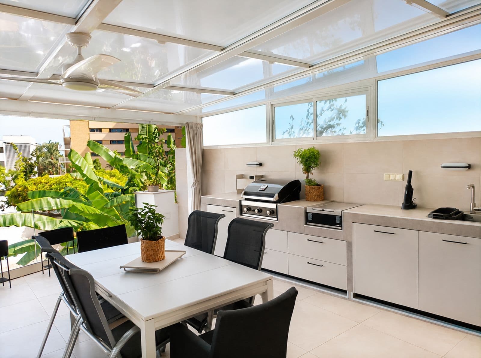 Middle Floor Apartment in Torremolinos, Torremolinos