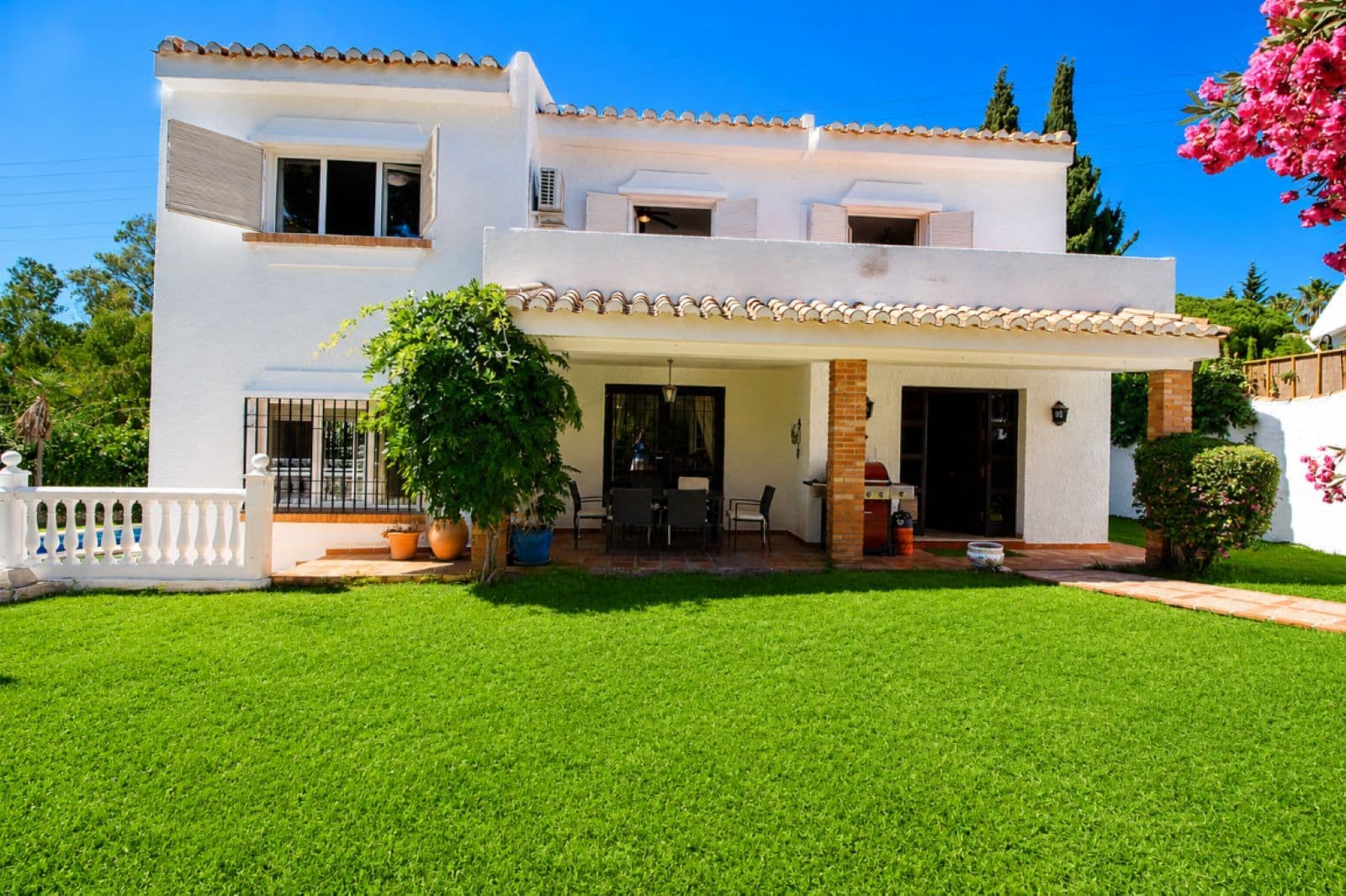 Detached Villa in Calahonda, Mijas