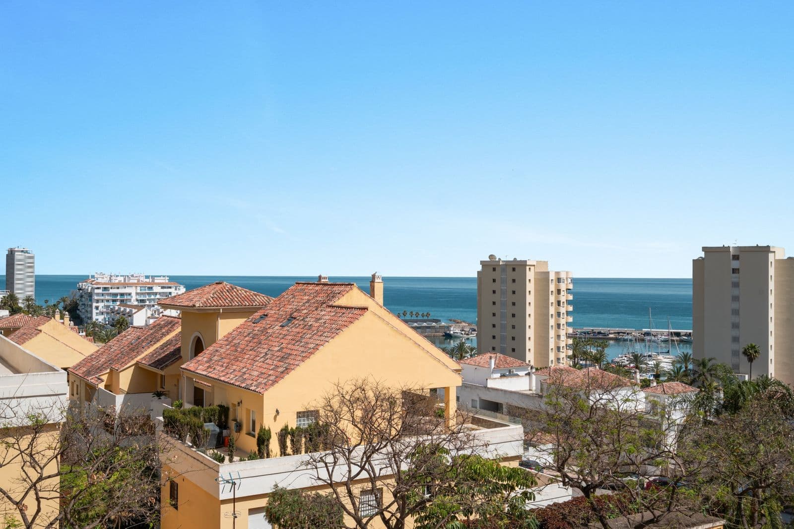 Penthouse Duplex in Estepona, Estepona