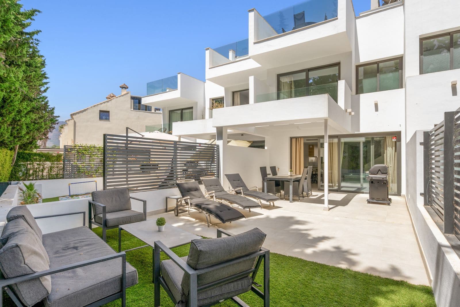 Townhouse in Estepona, Estepona