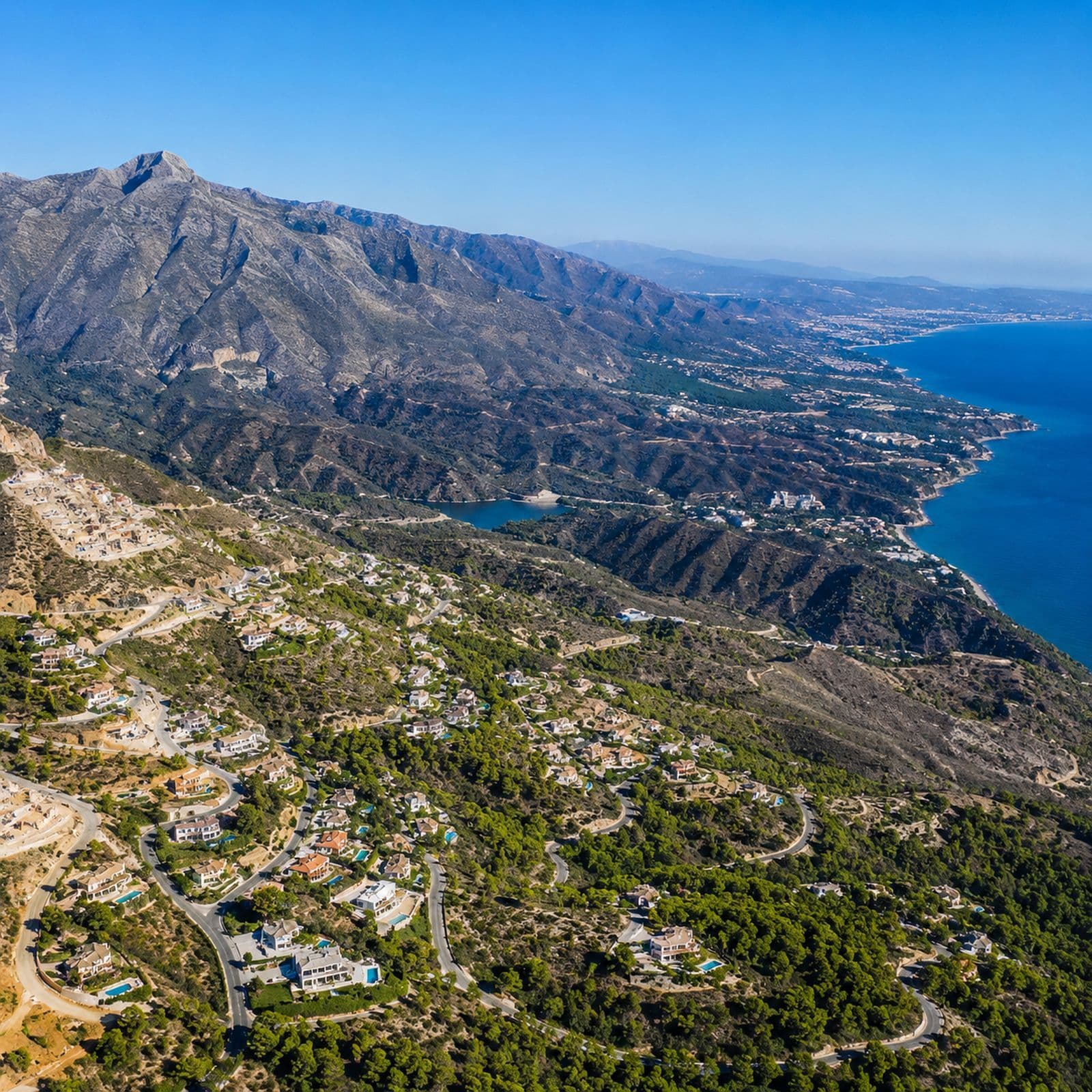Residential Plot in Sierra Blanca, Marbella