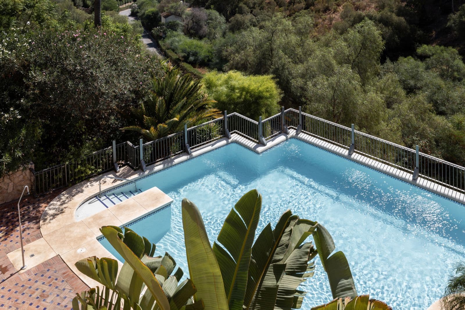 Middle Floor Apartment in Benahavís, Benahavís