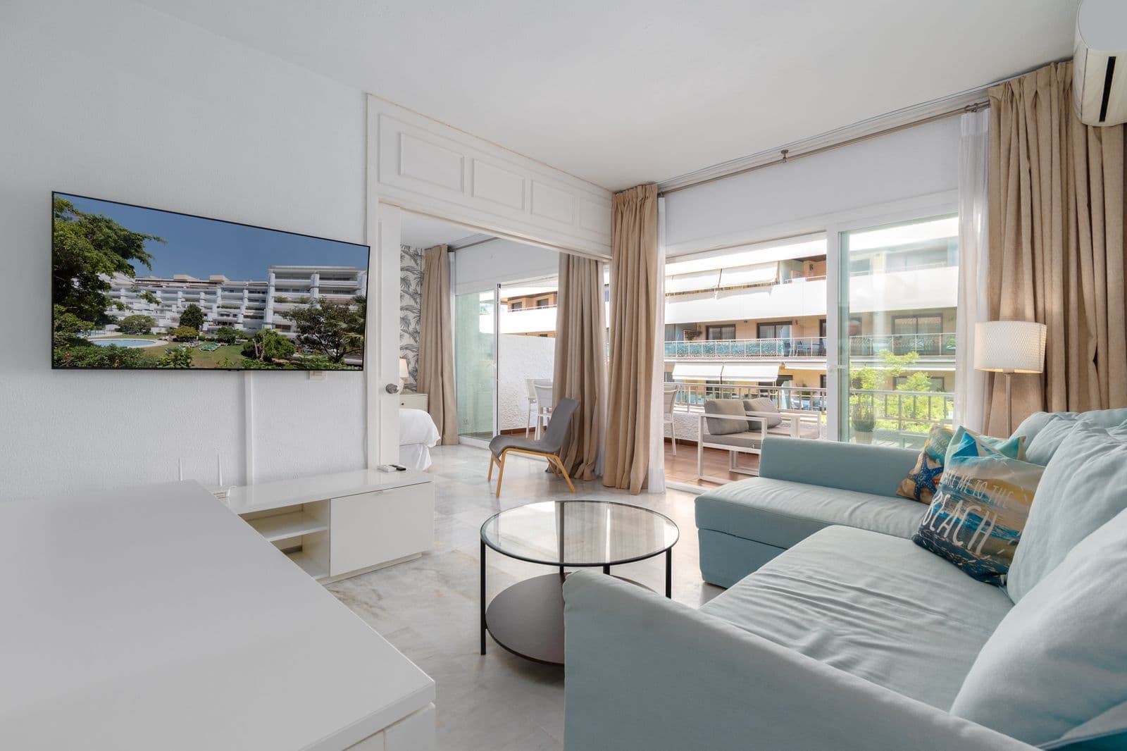 Middle Floor Apartment in The Golden Mile, Marbella