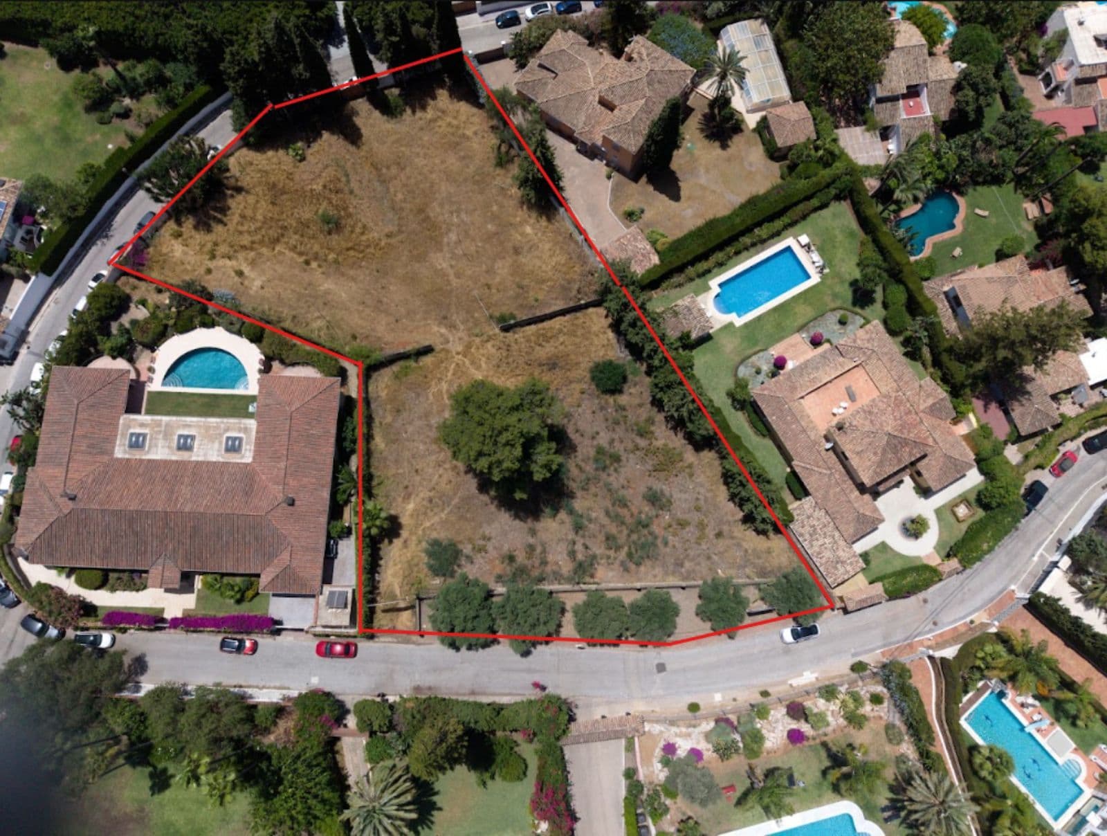 Residential Plot in Nagüeles, Marbella