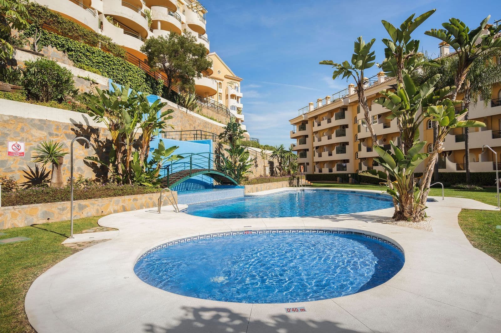 Middle Floor Apartment in Nueva Andalucía, Nueva Andalucía