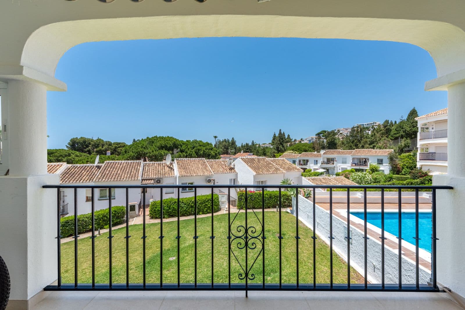 Middle Floor Apartment in La Cala de Mijas, Mijas