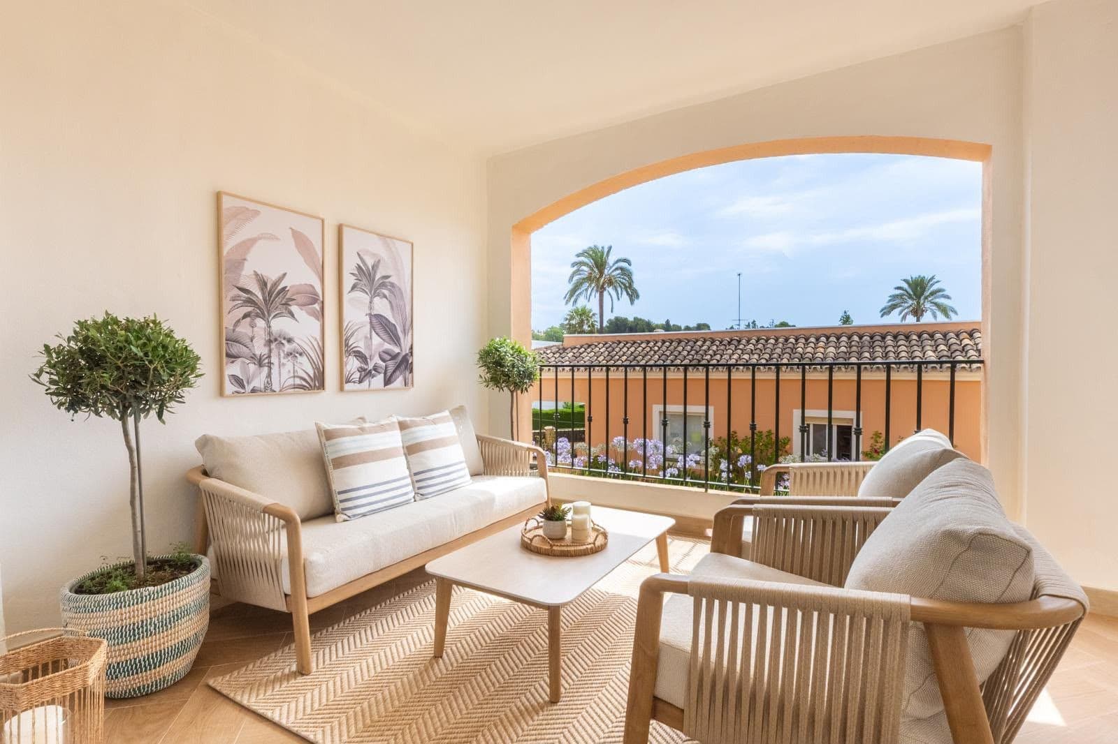 Middle Floor Apartment in Nueva Andalucía, Nueva Andalucía